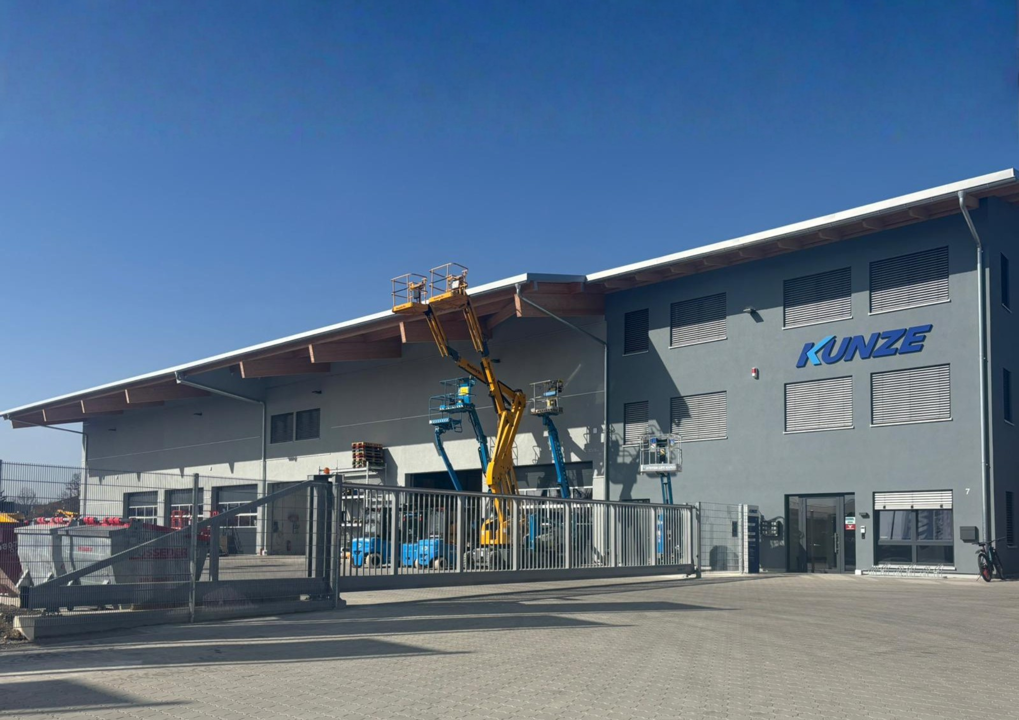 KUNZE Neubau von außen